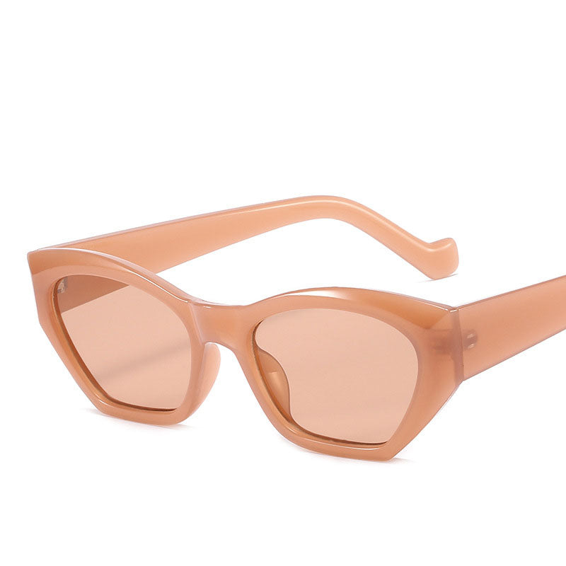 Lunettes de soleil œil-de-chat polygonales