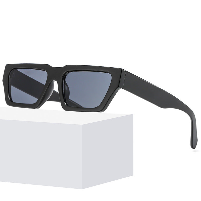 Lunettes de soleil chics surdimensionnées à monture en corne